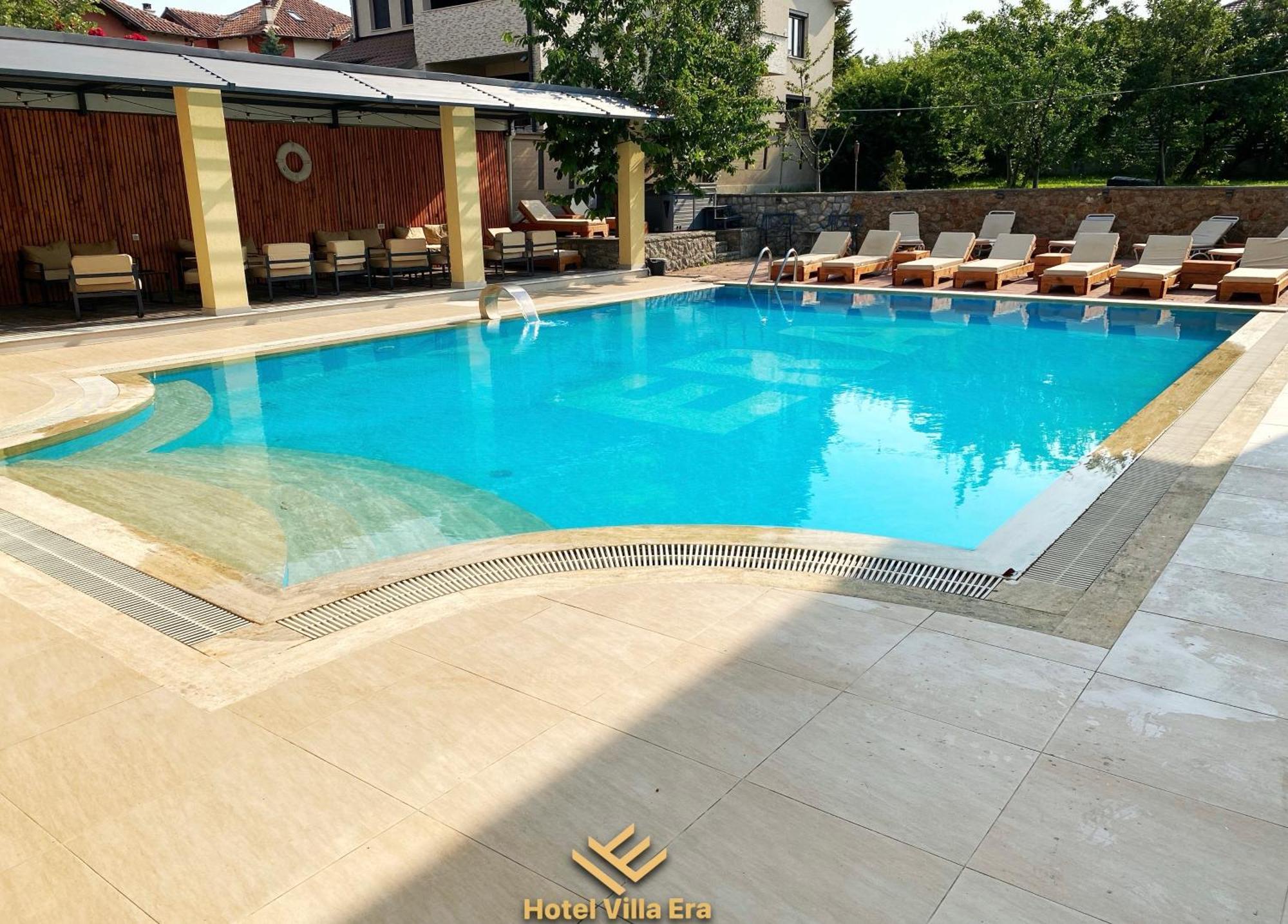 Hotel Era Priştine Dış mekan fotoğraf