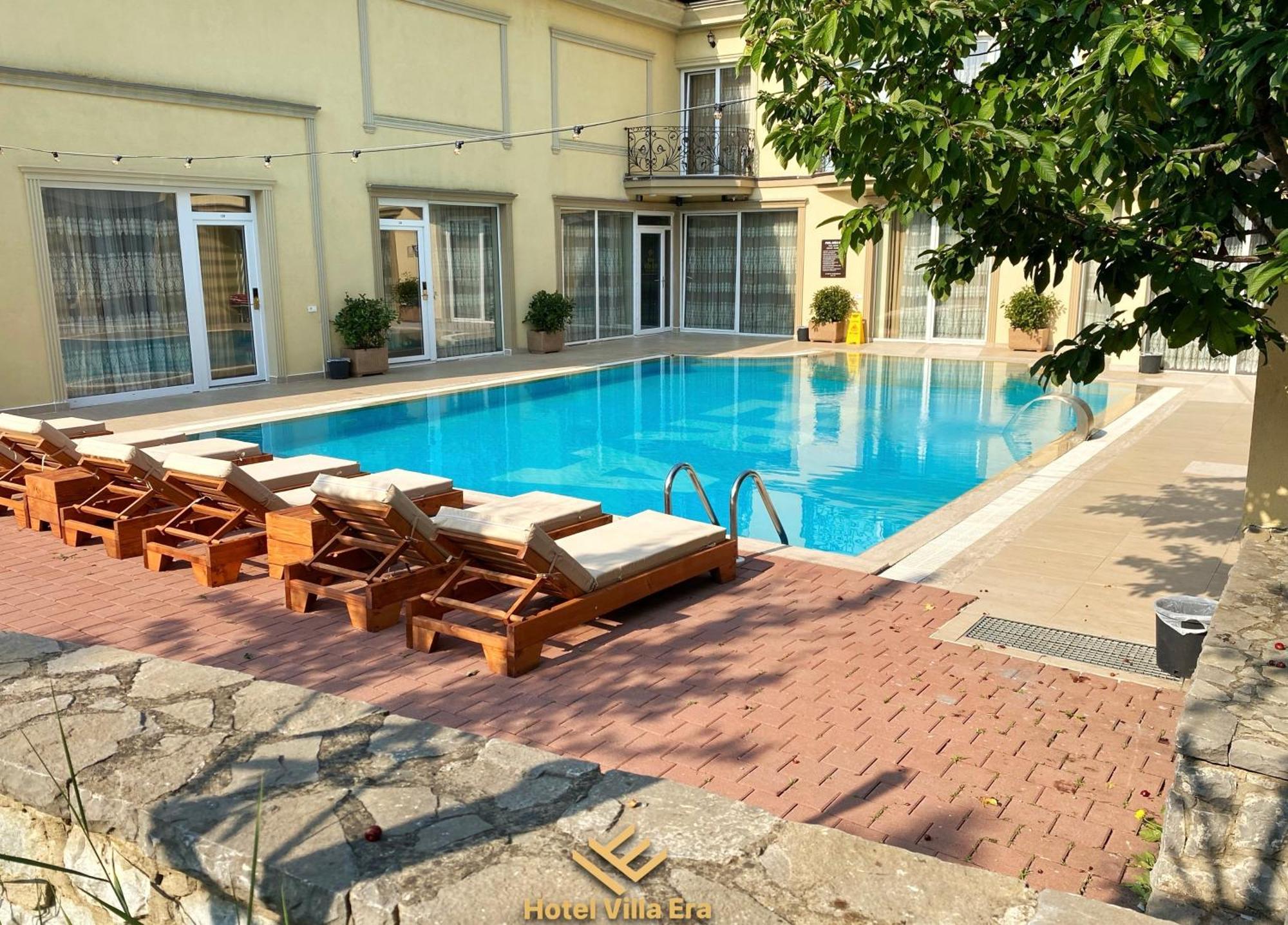 Hotel Era Priştine Dış mekan fotoğraf