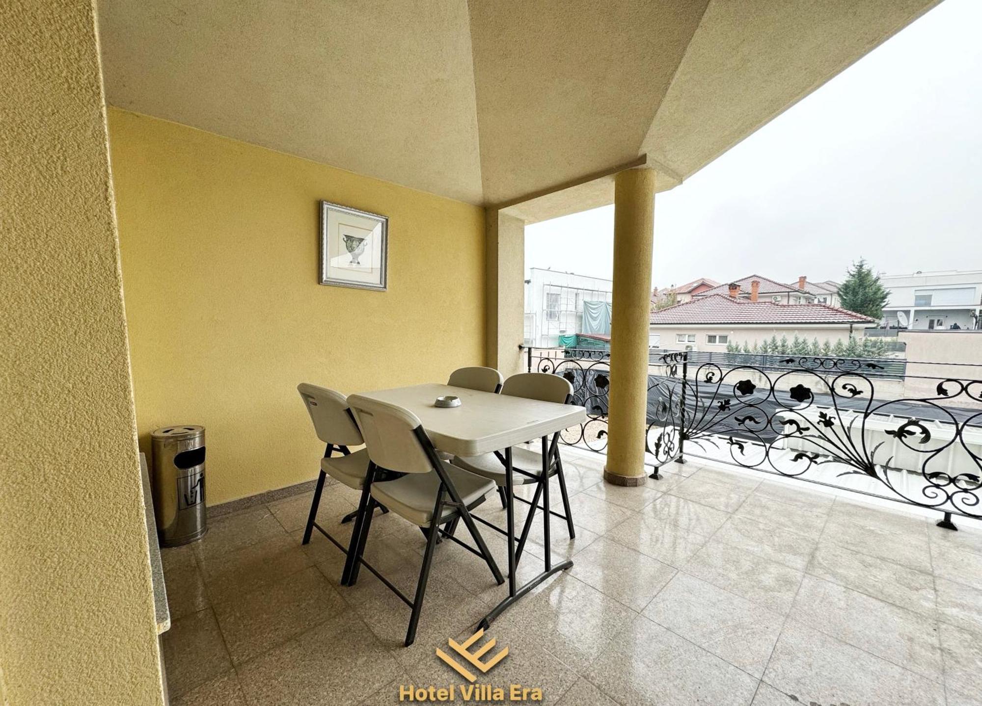 Hotel Era Priştine Oda fotoğraf
